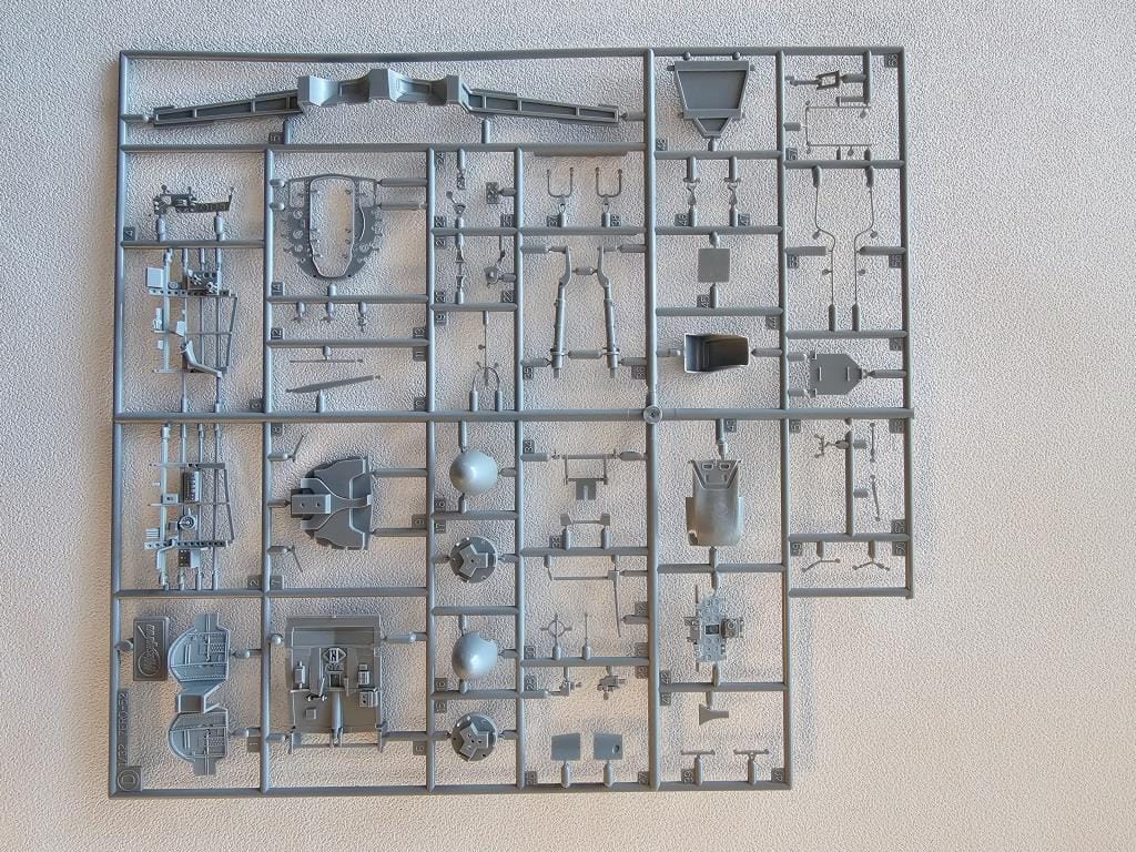 702 - Hasegawa - ST34 - Mitsubishi A6M5c Zero Model 52 Hei ‘Zeke’ - painted model