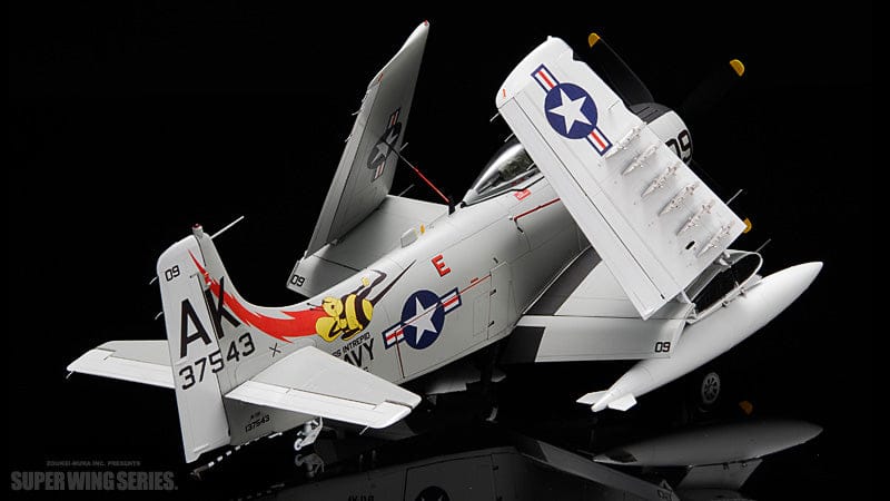710 - Zoukei-Mura - SWS03 - Douglas A-1H Skyraider - painted model
