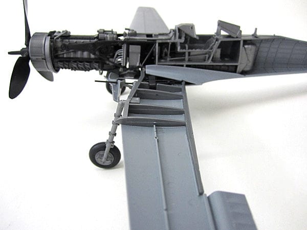 Zoukei-Mura - SWS02 - Focke-Wulf Ta 152 H-1 - unpainted model