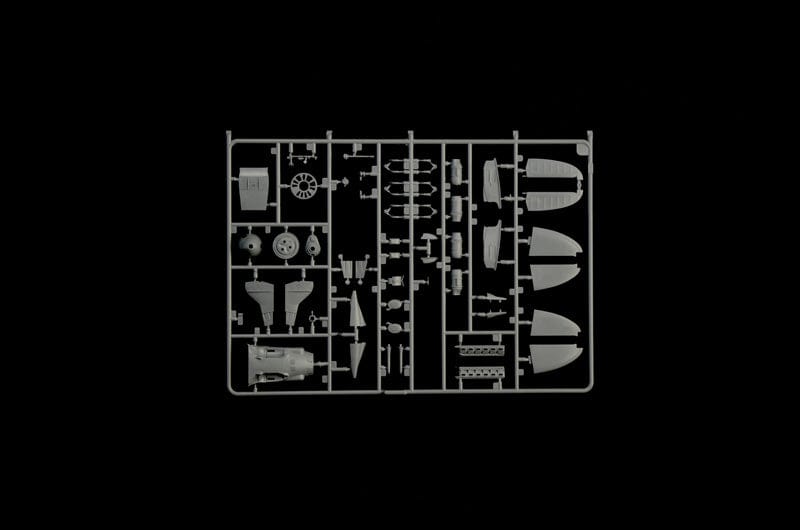 203 - Italeri - 2519 - Macchi MC.205 Veltro - sprue