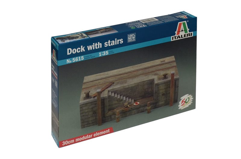 010 - Italeri - 5615 - Dock with Stairs - primary image