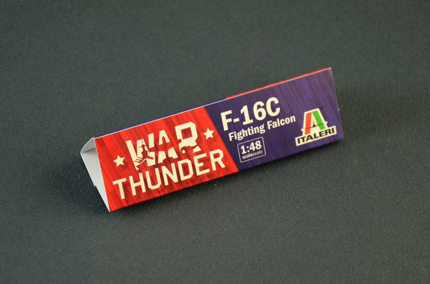 804 - Italeri - W35105 - Lockheed Martin F-16C Fighting Falcon [War Thunder] - other
