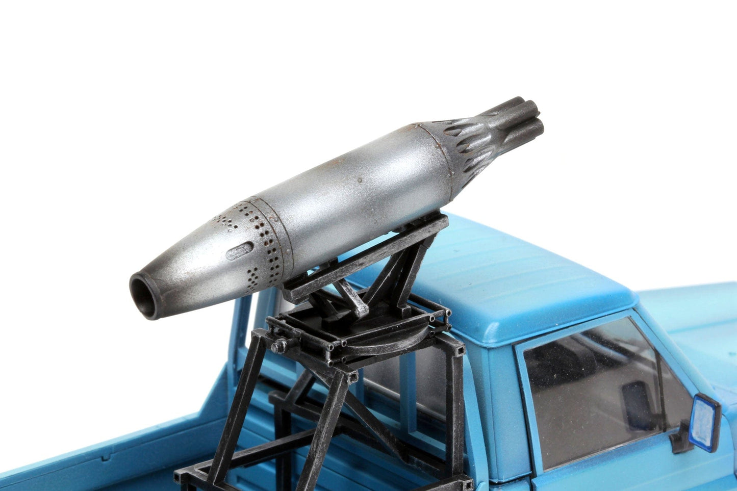 702 - Meng Model - SPS-034 - Pick-up Mounted Rocket Pods - painted model