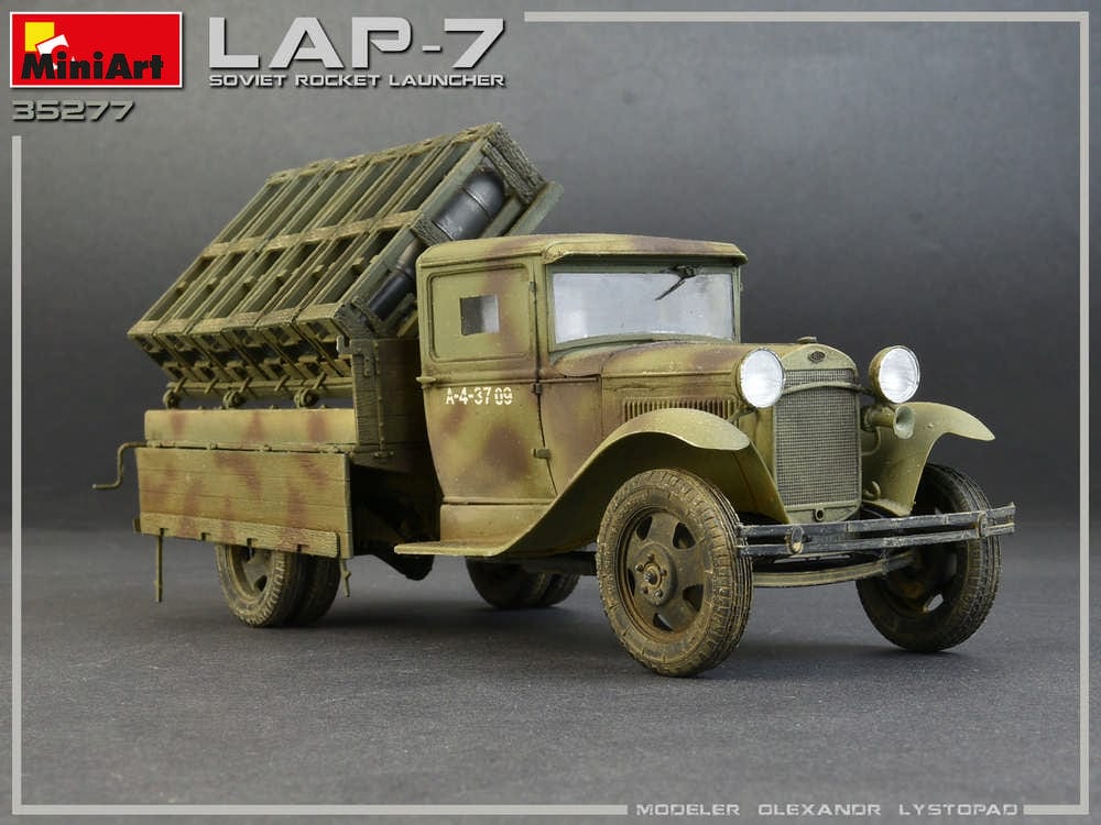 711 -  - painted model