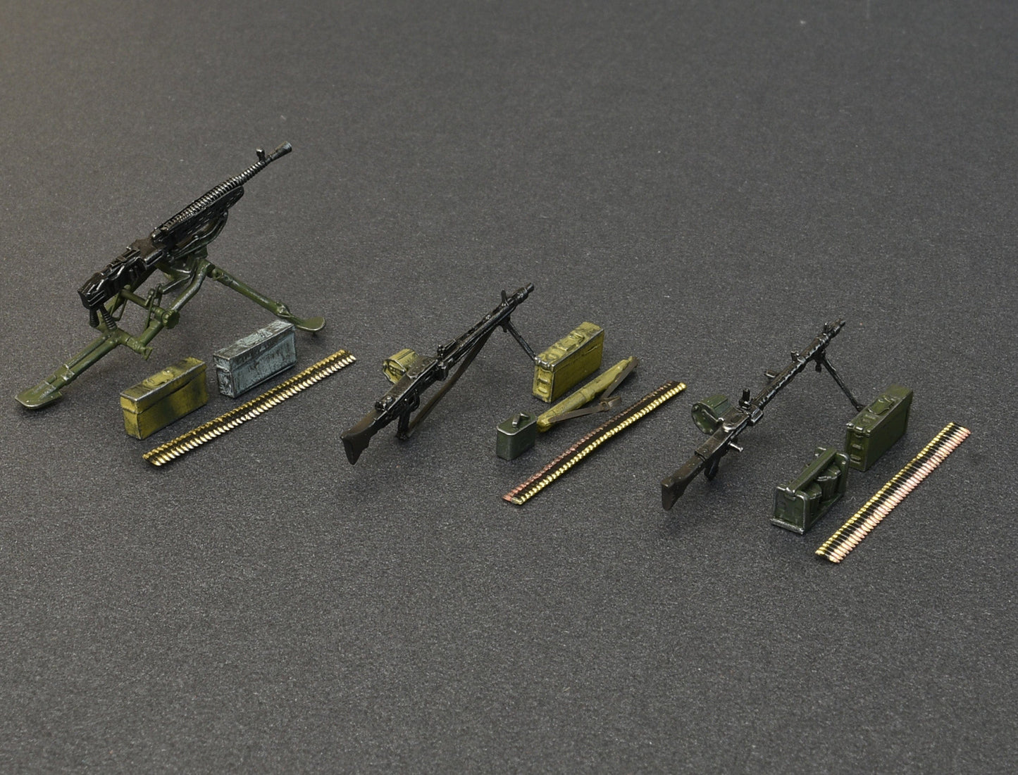 700 - Miniart - 35250 - German Machine Gun Set - painted model