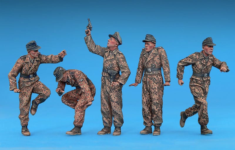 700 - Miniart - 35252 - German Tank Crew (France 1944) [special Edition] - painted model