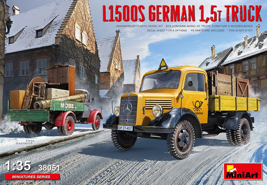 010 - Miniart - 38051 - Mercedes-Benz L1500 S - primary image