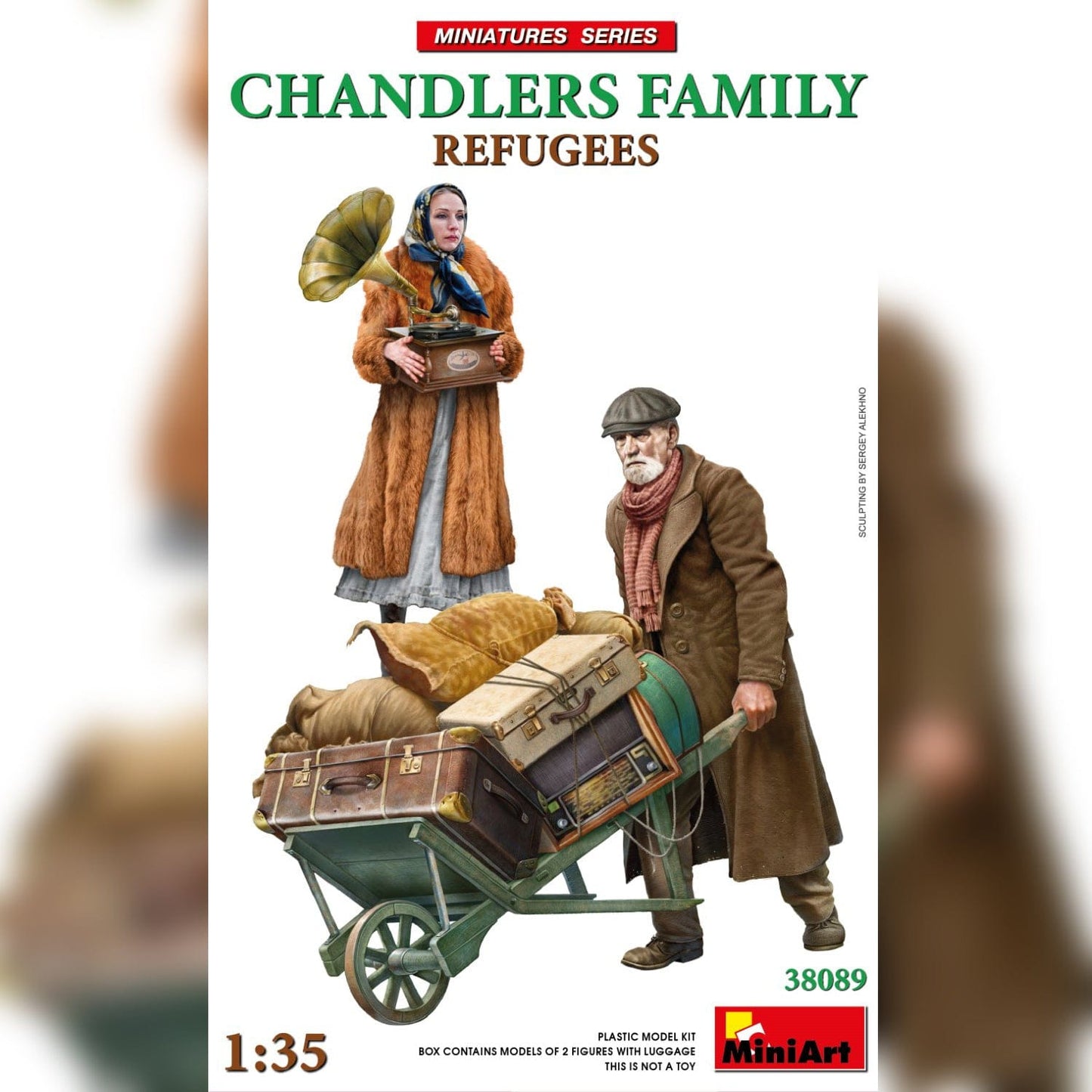 010 - Miniart - 38089 - Refugees, Chandlers Family - primary image