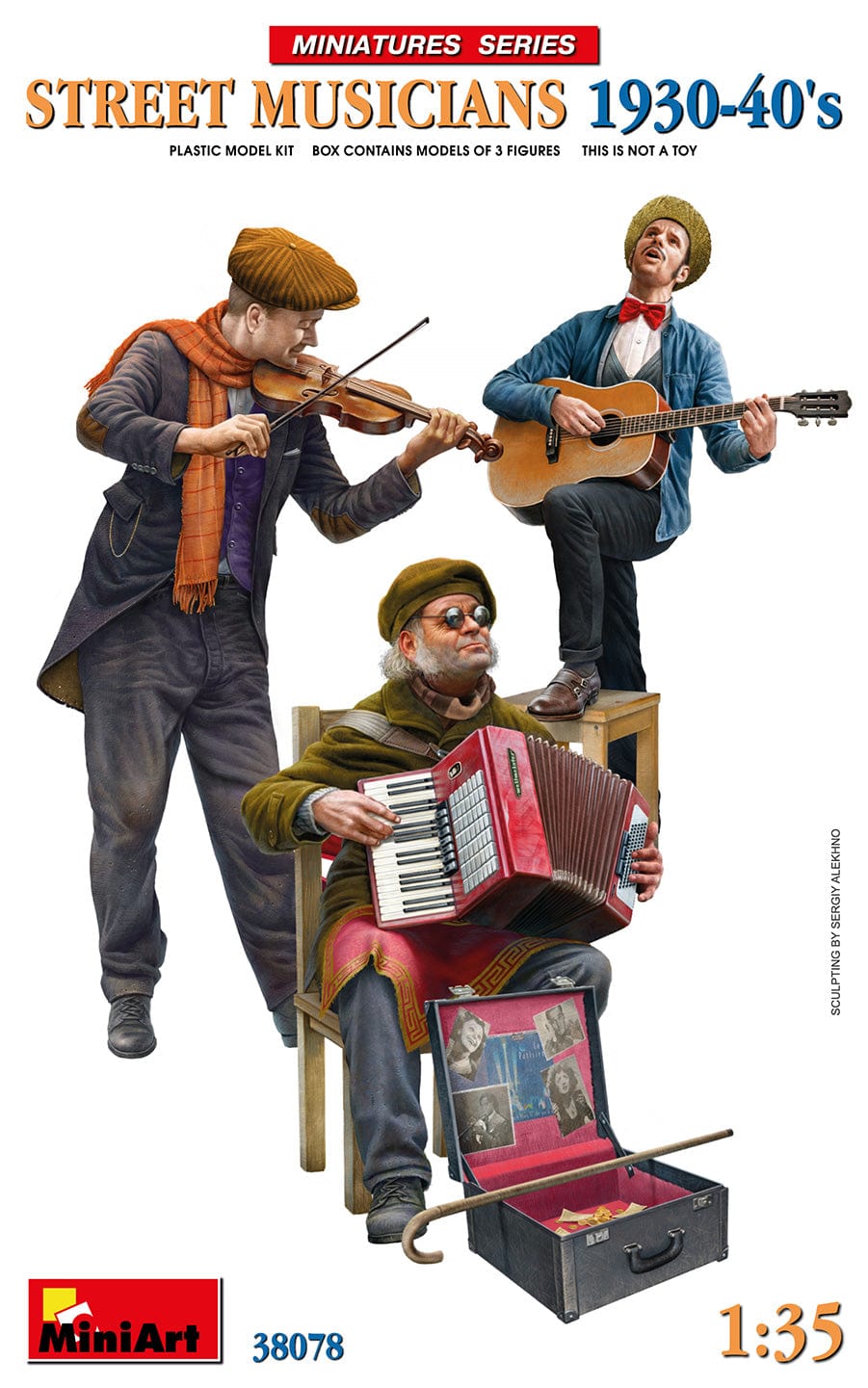 010 - Miniart - 38078 - Street Musicians (1930s-40s) - primary image