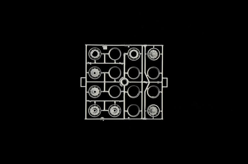 206 - Italeri - 90767 - IVECO 190.38 CowBoy - sprue