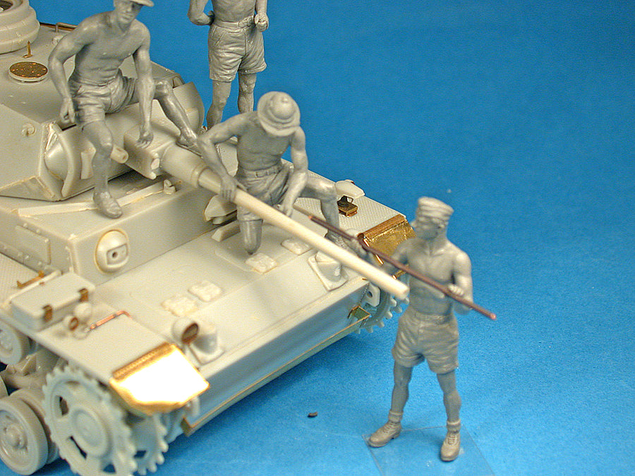 604 -  - unpainted model