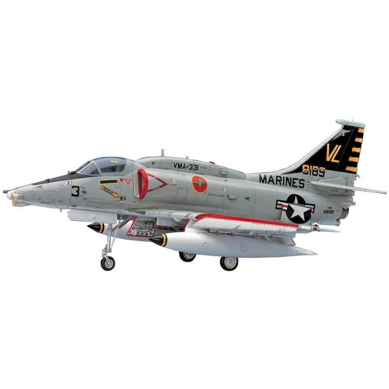 700 - Hasegawa - PT33 - Douglas A-4M Skyhawk - painted model