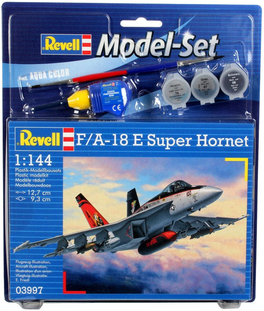 010 - Boeing F/A-18E Super Hornet [model set] - primary image