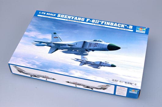 010 - Trumpeter - 01610 - Shenyang J-8II Finback B - primary image