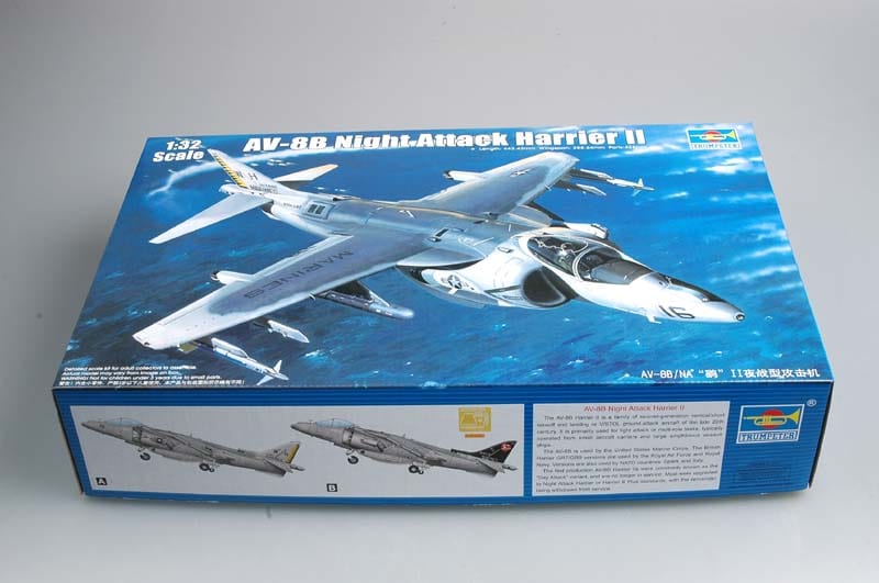 010 - Trumpeter - 02285 - McDonnell Douglas AV-8B(NA) Harrier II - primary image