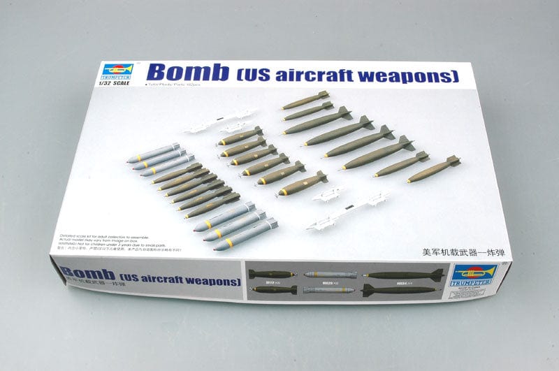 010 - Trumpeter - 03307 - United States Aircraft Smart Missiles Set - primary image