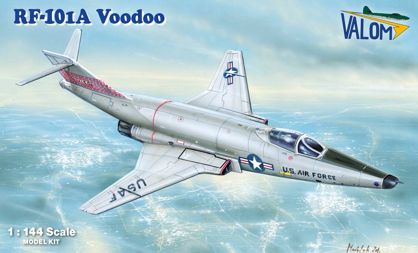 010 - Valom - 14441 - McDonnell RF-101A Voodoo - primary image