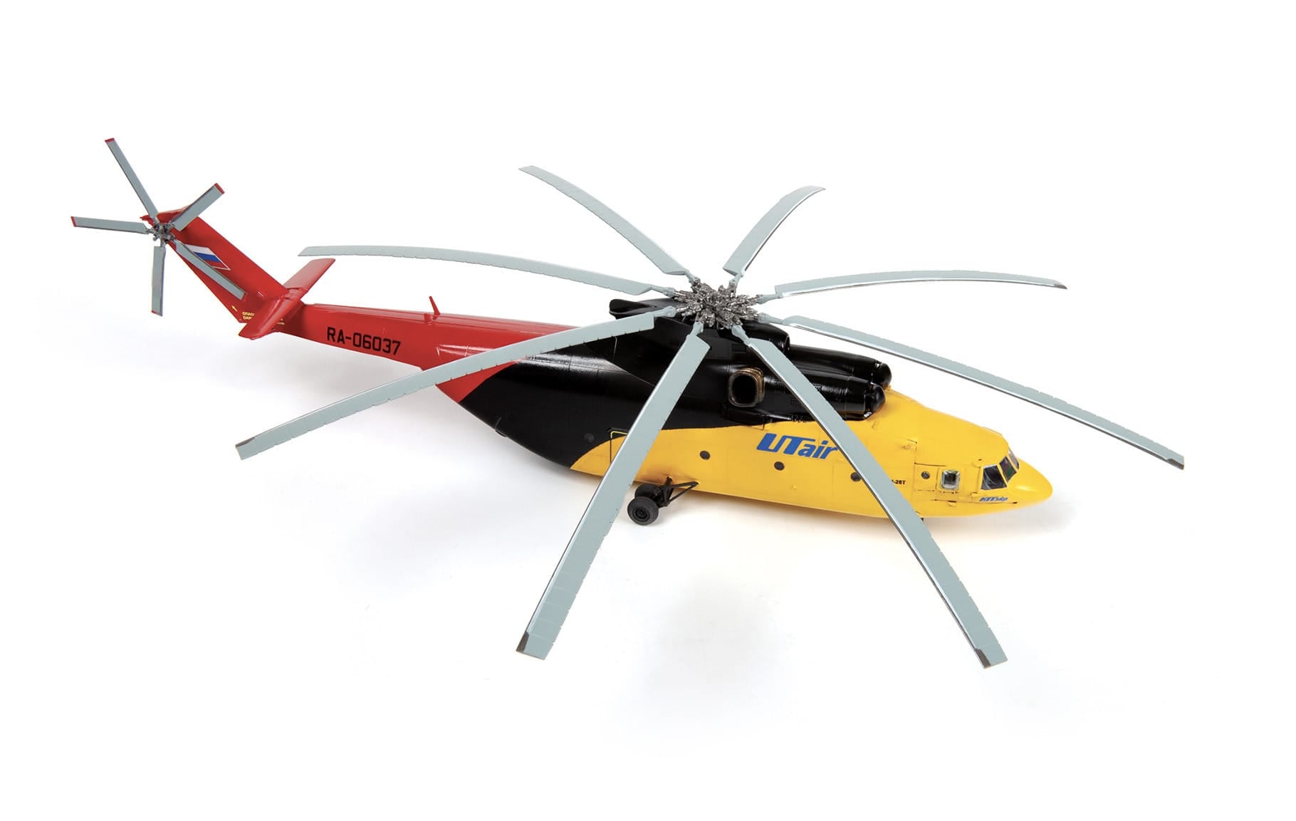 Zvezda - 7054 - Mil Mi-26 Halo - painted model