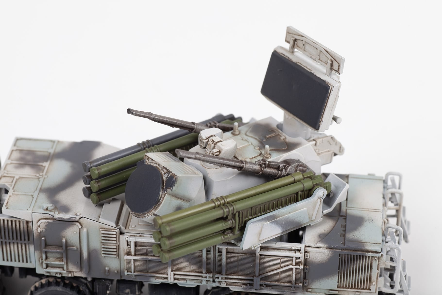 Zvezda - 7441 - Pantsir-S1 (SA-22 Greyhound) on KamAZ-6560 TEL [snap fit] - painted model